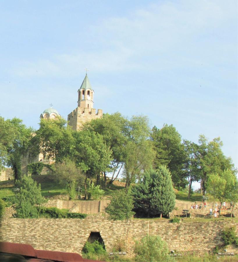 Home With The Veranda Veliko Tarnovo Extérieur photo